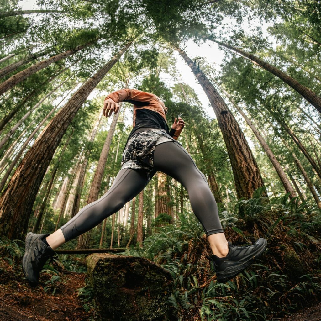 virtual running club runner leaping